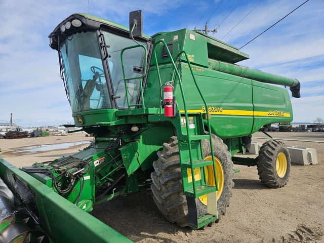 Image of John Deere 9560 STS equipment image 1