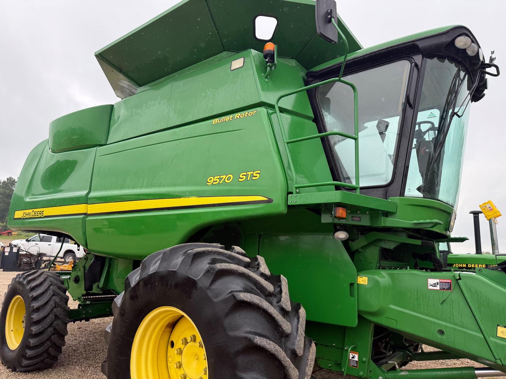 John Deere 9570 STS Equipment Image0
