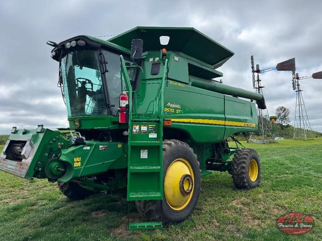 Image of John Deere 9570 STS equipment image 1