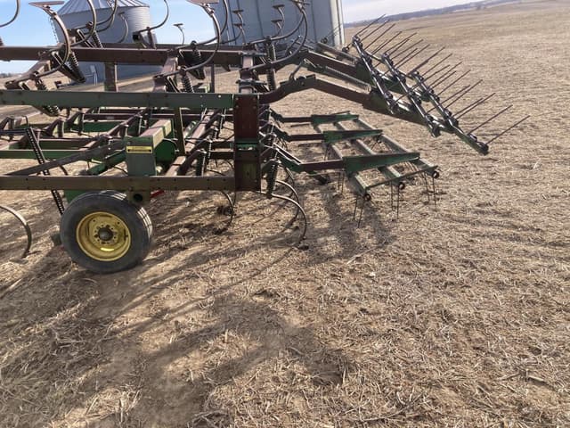 Image of John Deere 960 equipment image 4