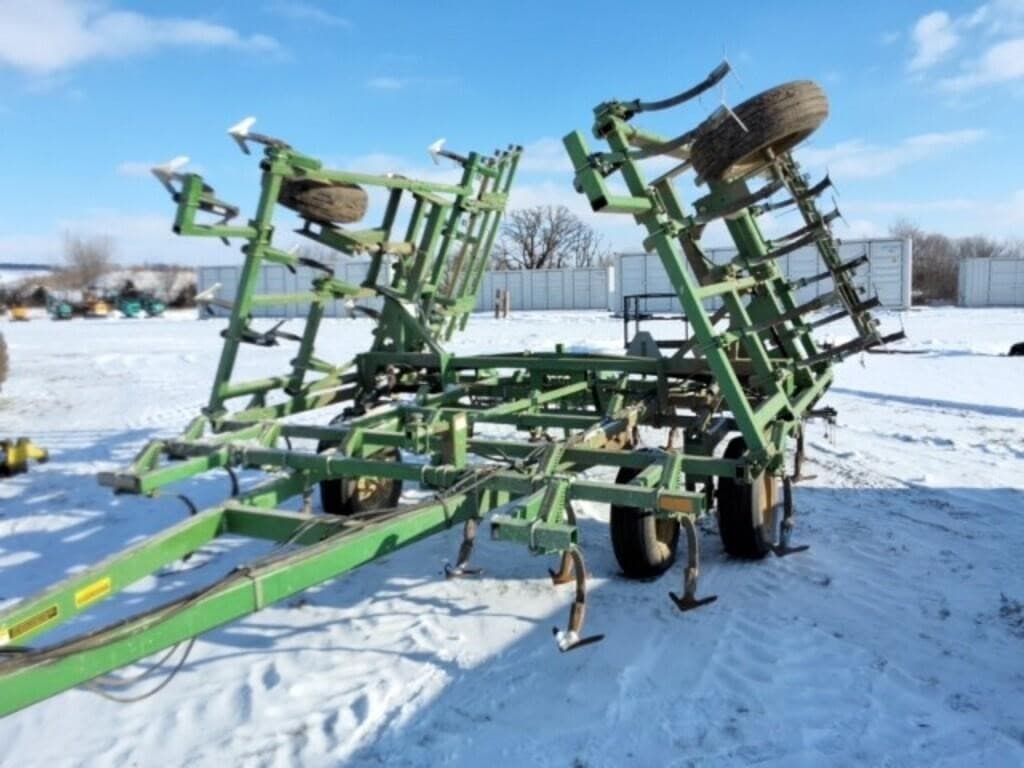 Image of John Deere 960 Primary image