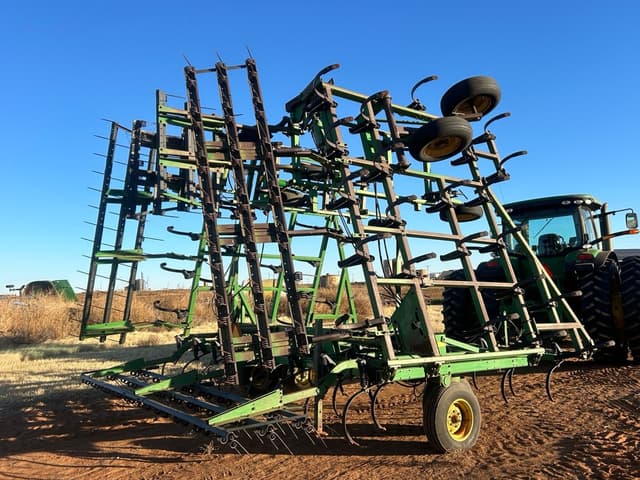 Image of John Deere 960 equipment image 2