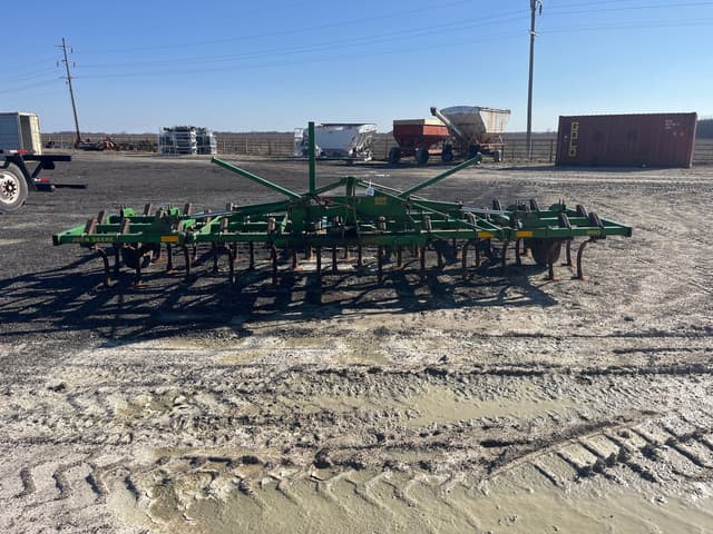 Image of John Deere 960 equipment image 3