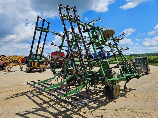 Image of John Deere 960 equipment image 4