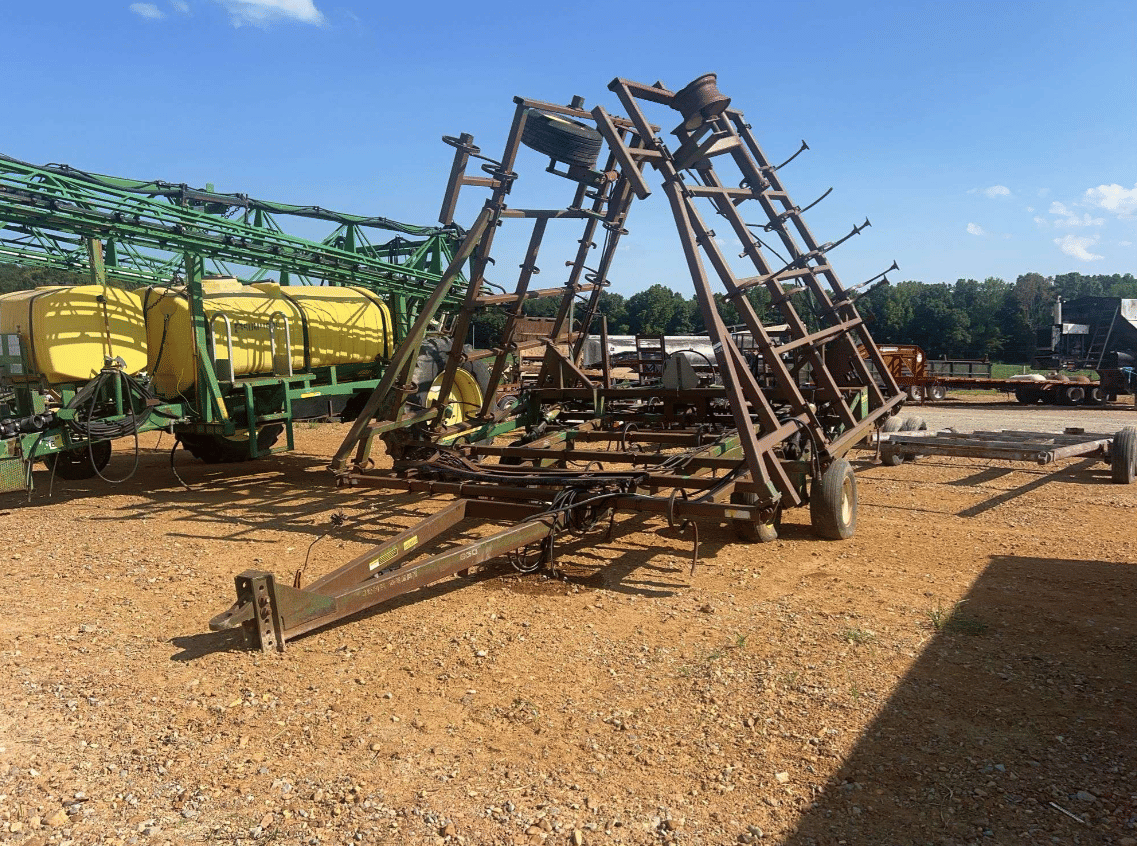 John Deere 960 Equipment Image0