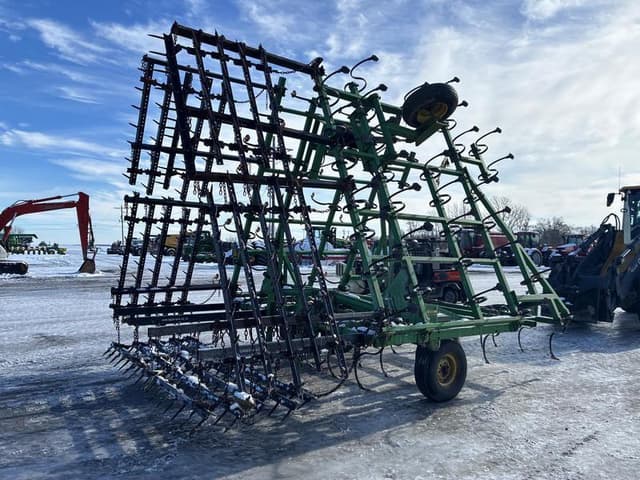 Image of John Deere 960 equipment image 3