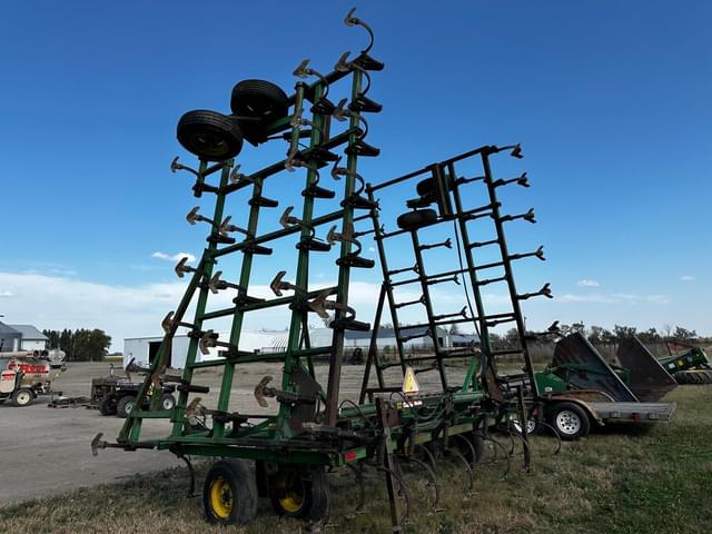 Image of John Deere 960 equipment image 4