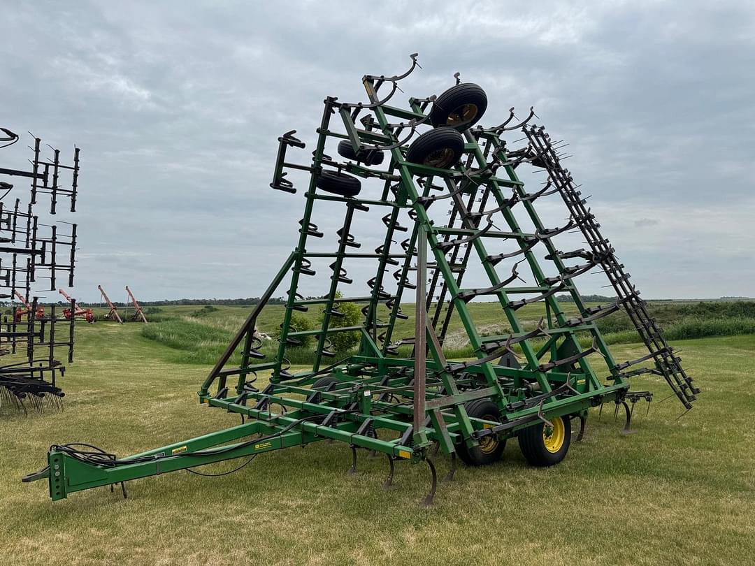 Image of John Deere 960 Primary image