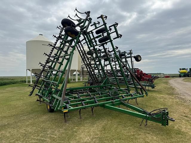 Image of John Deere 960 equipment image 3