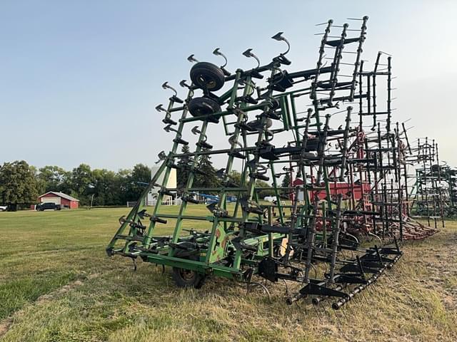 Image of John Deere 960 equipment image 3