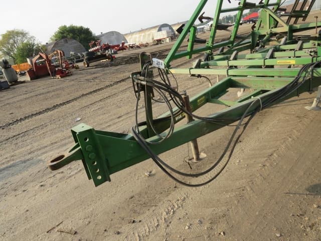 Image of John Deere 960 equipment image 1