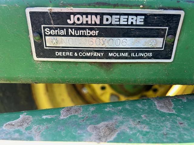 Image of John Deere 960 equipment image 3