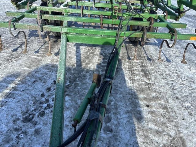 Image of John Deere 960 equipment image 3