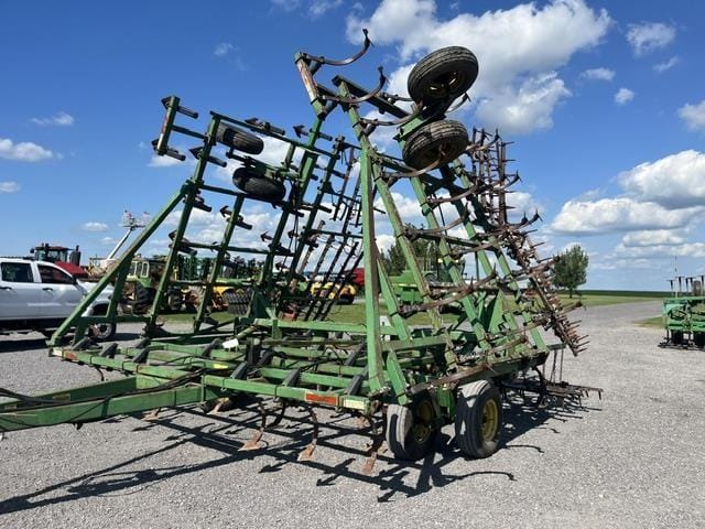 John Deere 960 Equipment Image0
