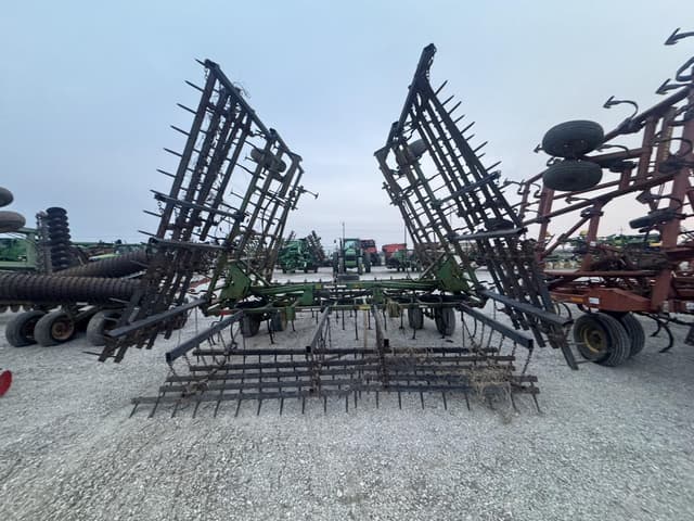 Image of John Deere 960 equipment image 4