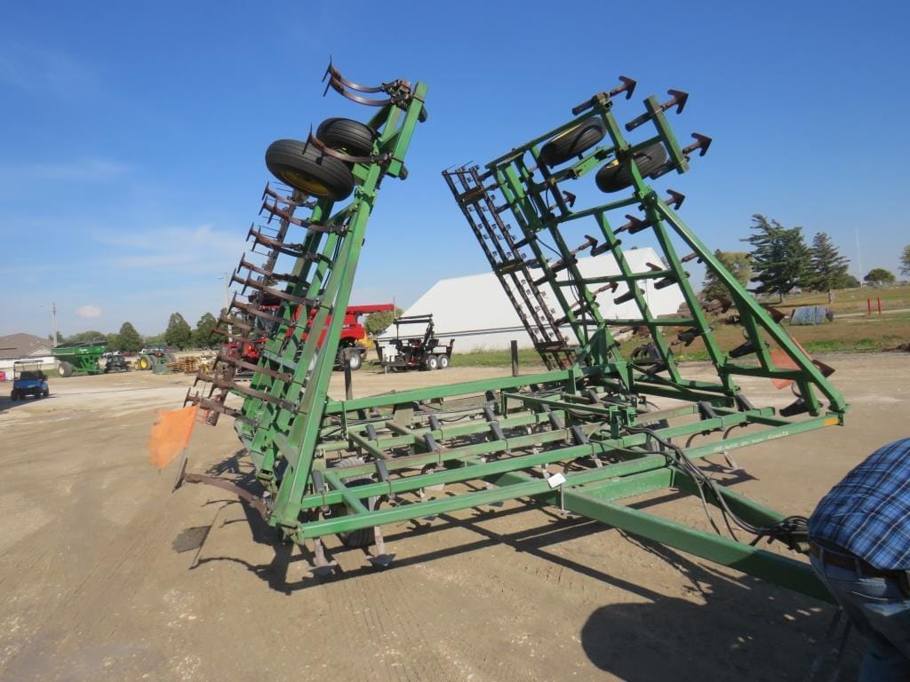 John Deere 960 Equipment Image0