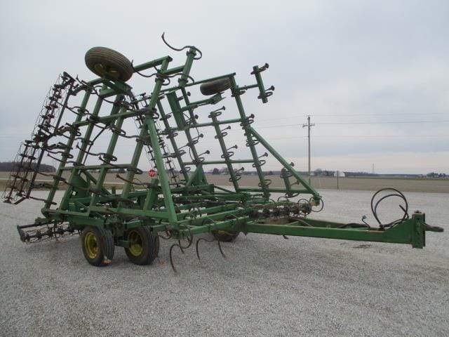 John Deere 960 Equipment Image0