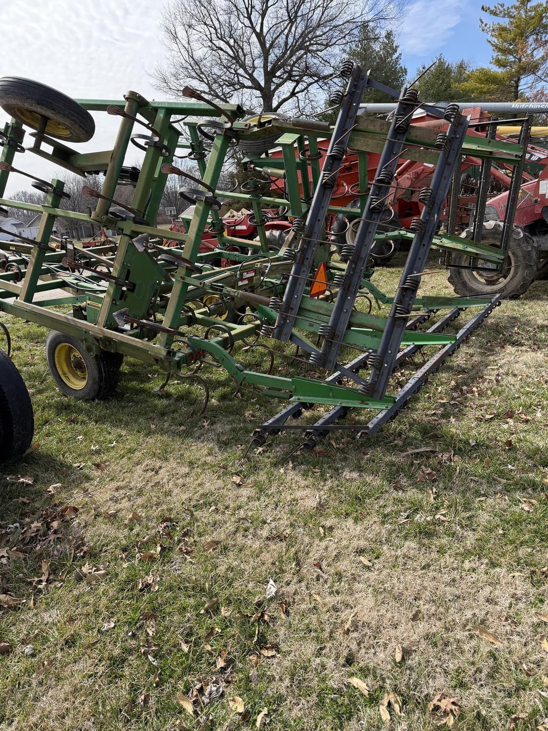 Image of John Deere 960 Image 1