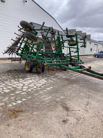 Main image John Deere 960