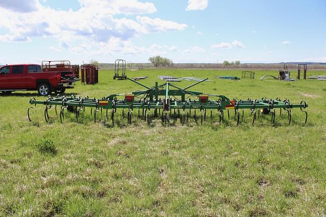 Thumbnail image John Deere 960 4