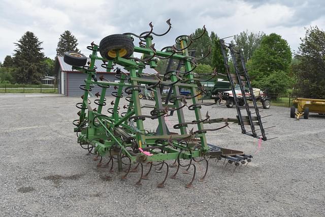 Image of John Deere 960 equipment image 4