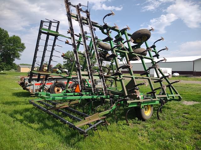 Image of John Deere 960 equipment image 4