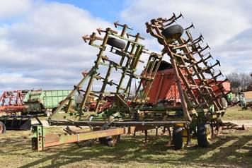 Main image John Deere 960