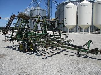 John Deere 960 Equipment Image0