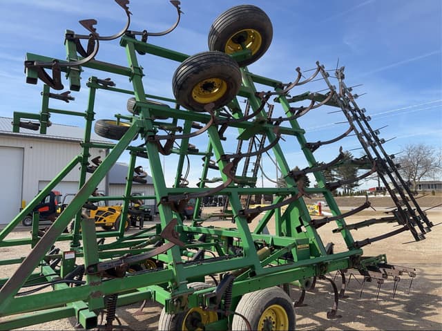 Image of John Deere 960 equipment image 4