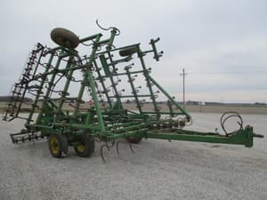 JOHN DEERE 960 Image