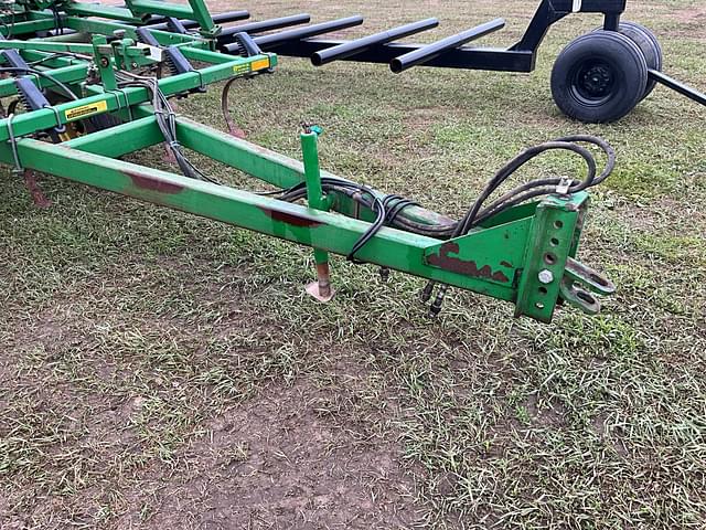 Image of John Deere 960 equipment image 1