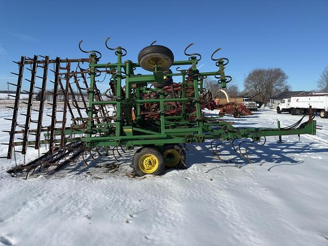 Image of John Deere 960 equipment image 4