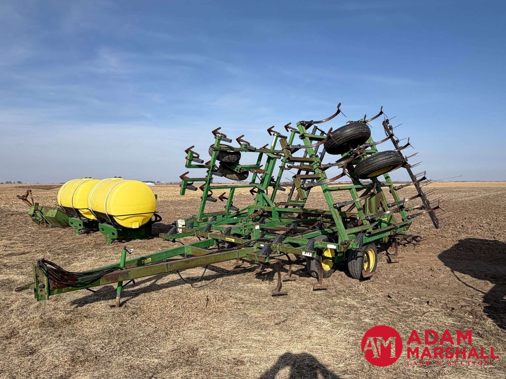 John Deere 960 Equipment Image0