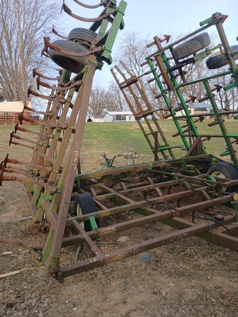 John Deere 960 Equipment Image0