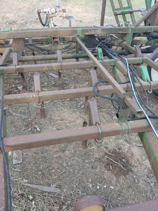 Image of John Deere 960 equipment image 2