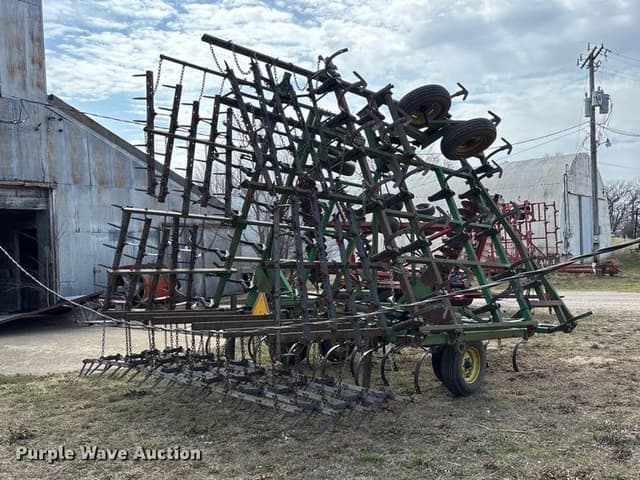 Image of John Deere 960 equipment image 4