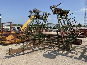 Main image John Deere 960