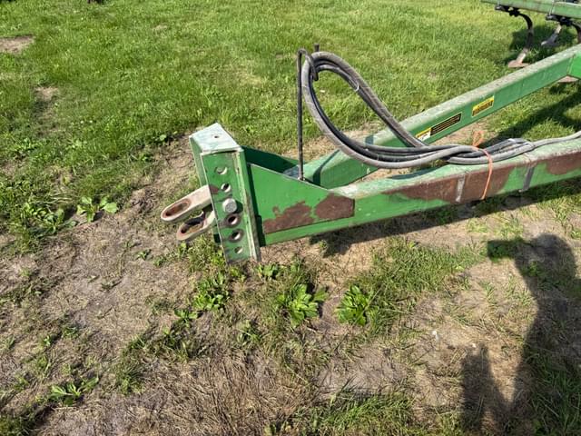 Image of John Deere 960 equipment image 3