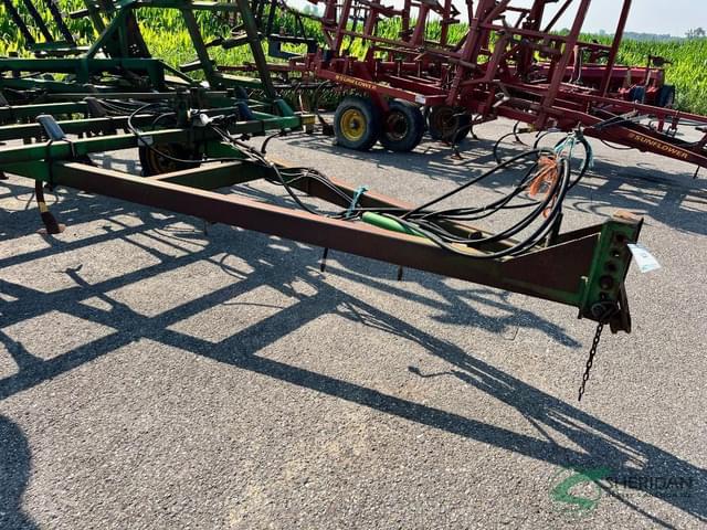 Image of John Deere 960 equipment image 1