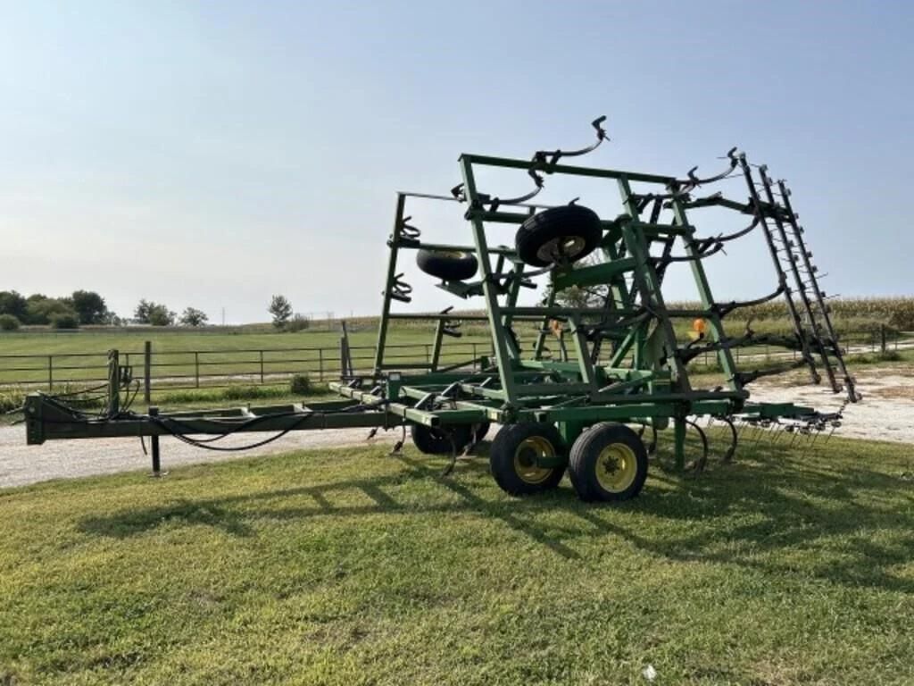 Main image John Deere 960