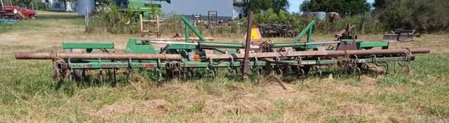Image of John Deere 960 equipment image 2