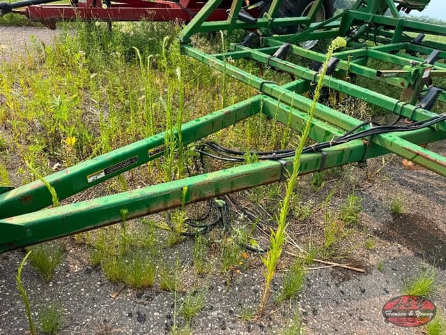 Image of John Deere 960 equipment image 3