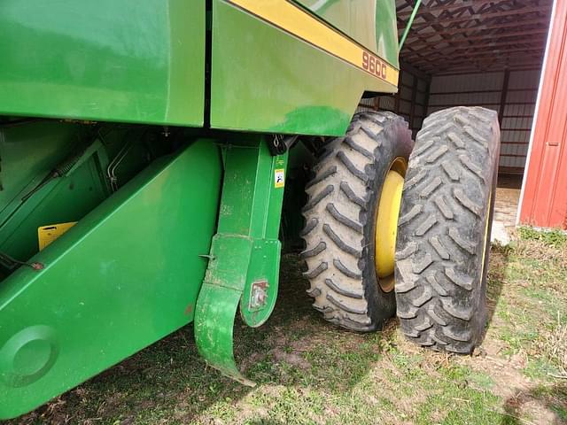 Image of John Deere 9600 equipment image 4