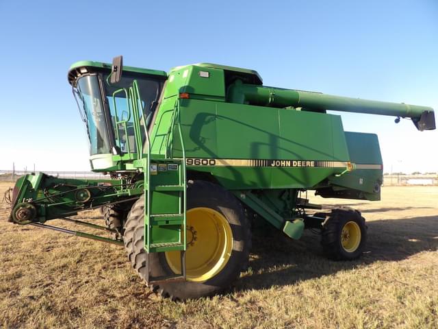 Image of John Deere 9600 equipment image 1