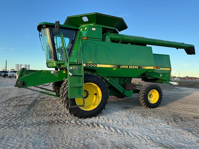 Image of John Deere 9600 equipment image 1