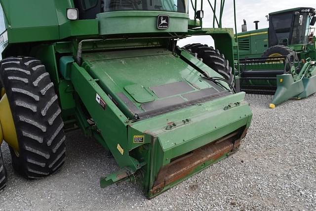 Image of John Deere 9600 equipment image 4