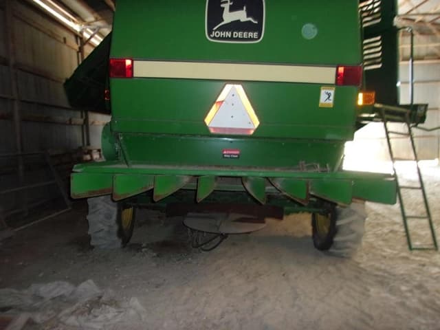 Image of John Deere 9600 equipment image 1