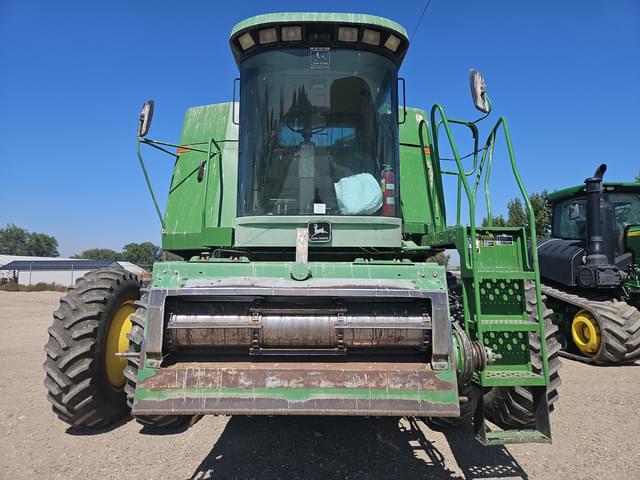 Image of John Deere 9600 equipment image 1