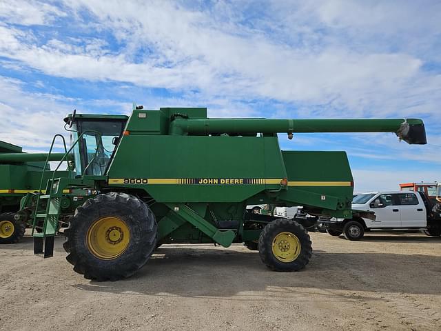 Image of John Deere 9600 equipment image 3