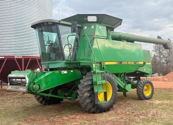 John Deere 9600 Equipment Image0